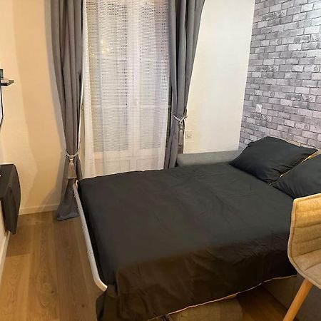 Studio Moderne Proche Disney Land Биси Сен Жорж Екстериор снимка